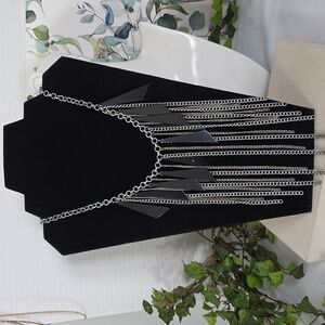 Silver Statement Bib Chain Neckalce With Black Triangle Charms